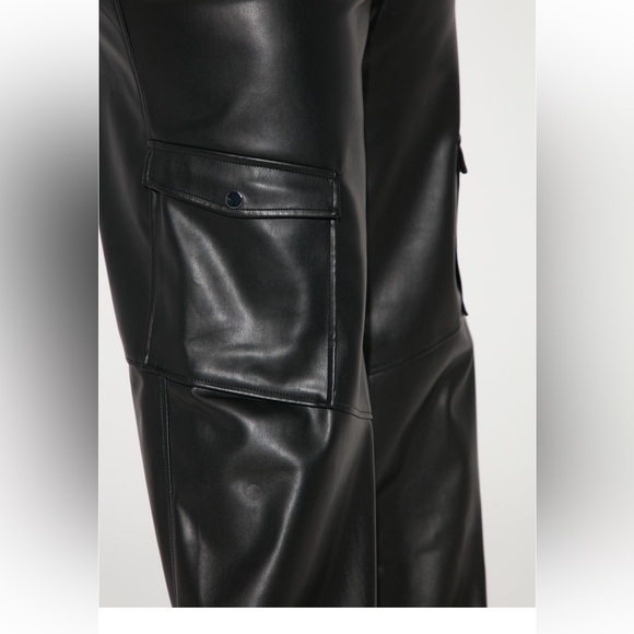Faux leather cargo pant - Picture 3 of 4